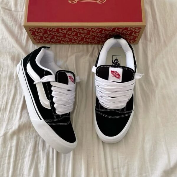 Vans Knu Skool