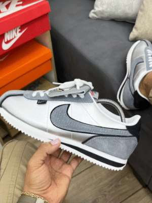 Nike Cortez All Petals United