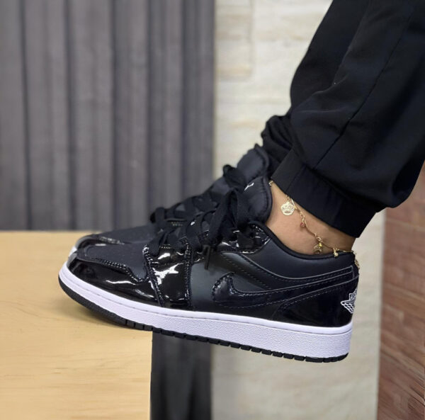 Jordan Retro 1 Charol