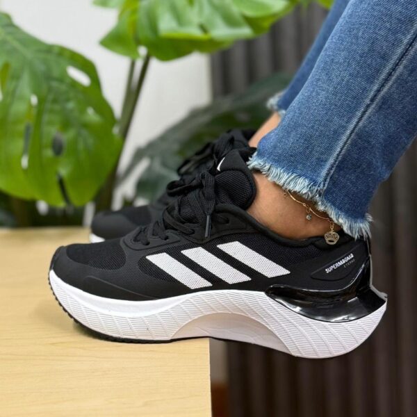 Adidas Supermagma