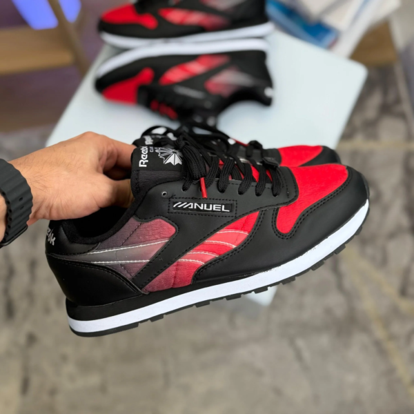Reebok Anuel