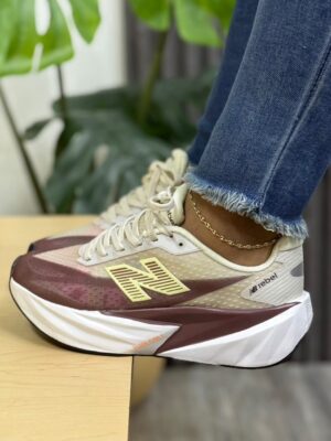 New Balance Fuelcell Rebel